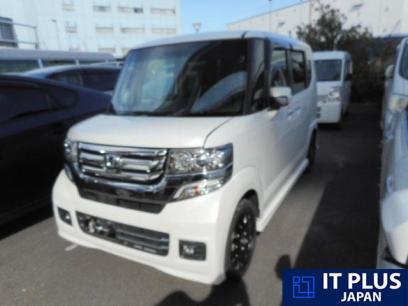 Honda N BOX Custom
