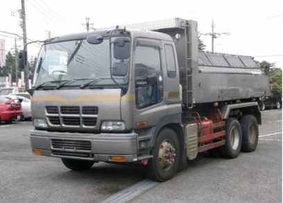 Isuzu Giga