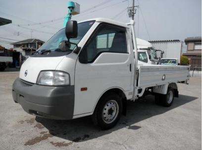 Nissan Vanette Truck