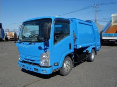 Isuzu ELF Truck