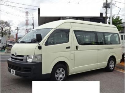 Toyota Hiace Commuter