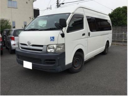 Toyota Hiace Commuter