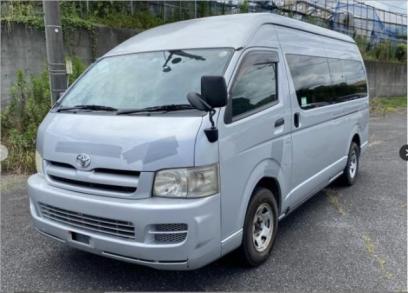 Toyota Hiace Commuter
