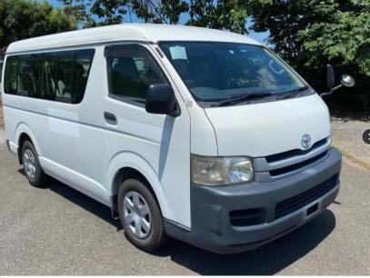Toyota Hiace Wagon