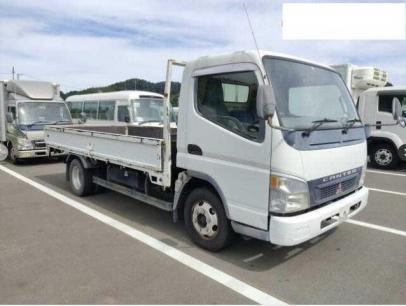 Mitsubishi Fuso Canter.