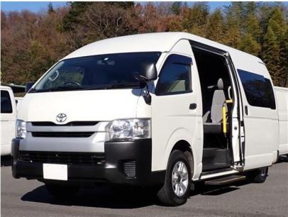 Toyota Hiace Commuter