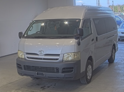 Toyota Hiace Commuter