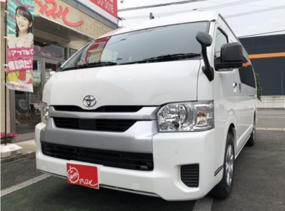 Toyota Hiace Commuter