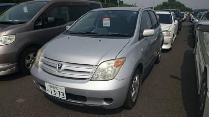 Toyota IST