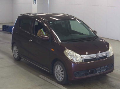 Daihatsu Mira Custom