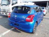 SUZUKI Swift 2017