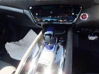 HONDA VEZERU HYBRID 2017