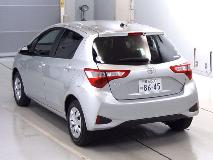 TOYOTA VITZ 2017