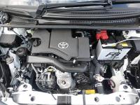 TOYOTA VITZ 2016