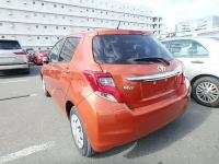 TOYOTA VITZ 2016