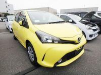 TOYOTA VITZ 2016