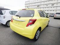 TOYOTA VITZ 2016