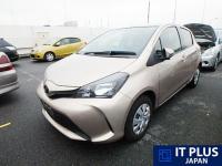 TOYOTA VITZ 2015