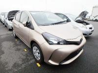 TOYOTA VITZ 2015