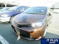 TOYOTA VITZ 2015