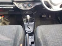 TOYOTA VITZ 2015