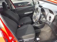 TOYOTA VITZ 2015