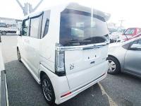 HONDA N BOX CUSTOM 2015