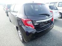 TOYOTA VITZ 2016