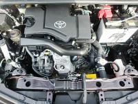 TOYOTA VITZ 2016