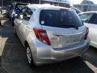 TOYOTA VITZ 2015
