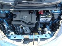 TOYOTA VITZ 2015