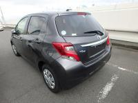 TOYOTA VITZ 2015