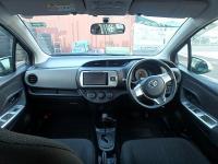 TOYOTA VITZ 2015
