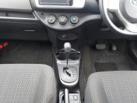 TOYOTA VITZ 2014