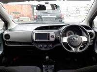 TOYOTA VITZ 2014