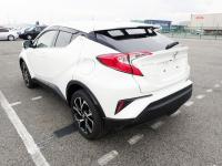 TOYOTA C-HR 2016