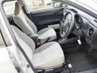 TOYOTA COROLLA AXIO 2015