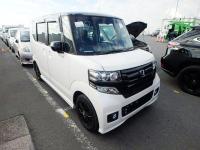 HONDA N BOX CUSTOM 2015