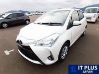 TOYOTA VITZ 2017
