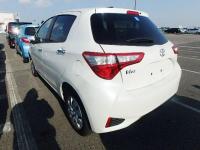 TOYOTA VITZ 2017