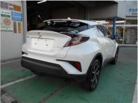 TOYOTA C-HR 2017
