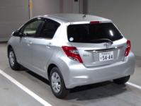 TOYOTA VITZ 2016