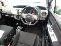TOYOTA VITZ 2015