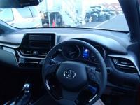 TOYOTA C-HR 2017