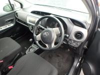 TOYOTA VITZ 2015