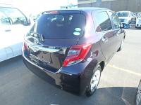 TOYOTA VITZ 2016