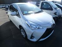 TOYOTA VITZ 2018