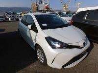 TOYOTA VITZ 2016