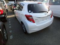 TOYOTA VITZ 2016
