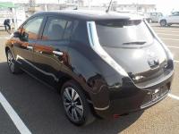 NISSAN LEAF 2017